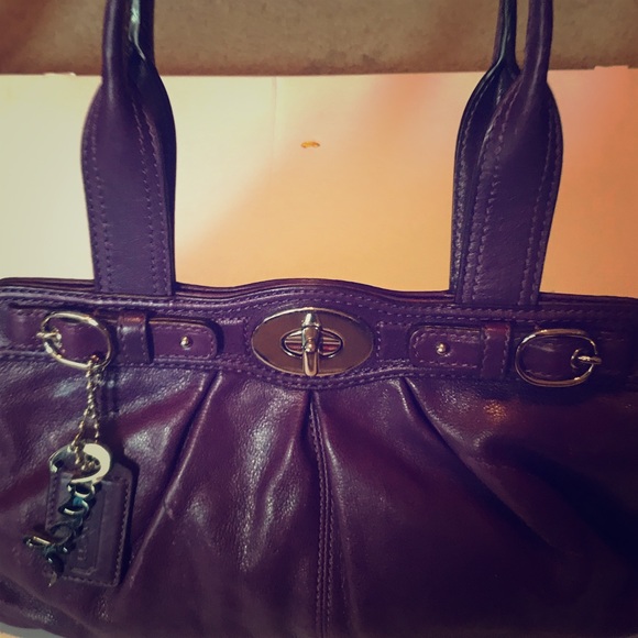 Women’s purple purse - Picture 1 of 4